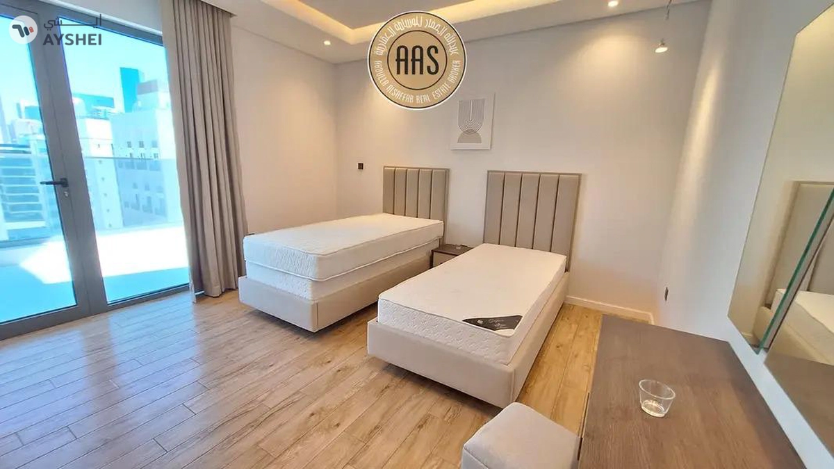 READY TO MOVE FURNISHED 2BHK /Big Terrace/60/40 Payment Plan