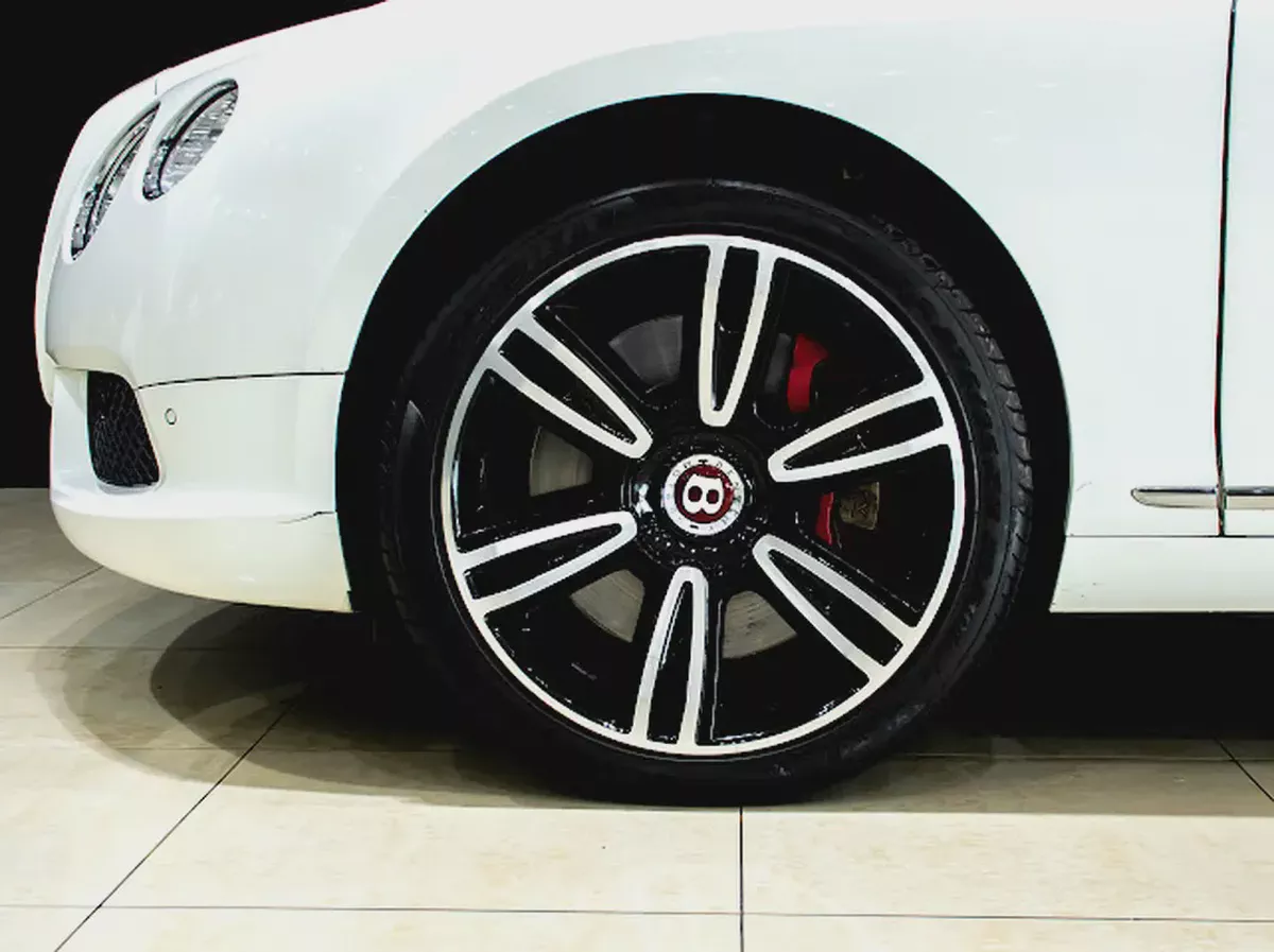 Bentley Continental GTC 2013 | GCC Specs | Pristine Condition ll Low mileage-7-7