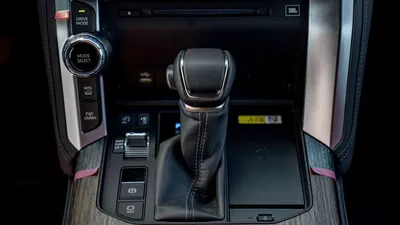Toyota Land Cruiser VXR 3.5L-15