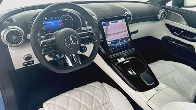 2025 Mercedes-AMG SL 43 | Performance Roadster | Convertible | Like New | Under Warranty | VSB 37087-4