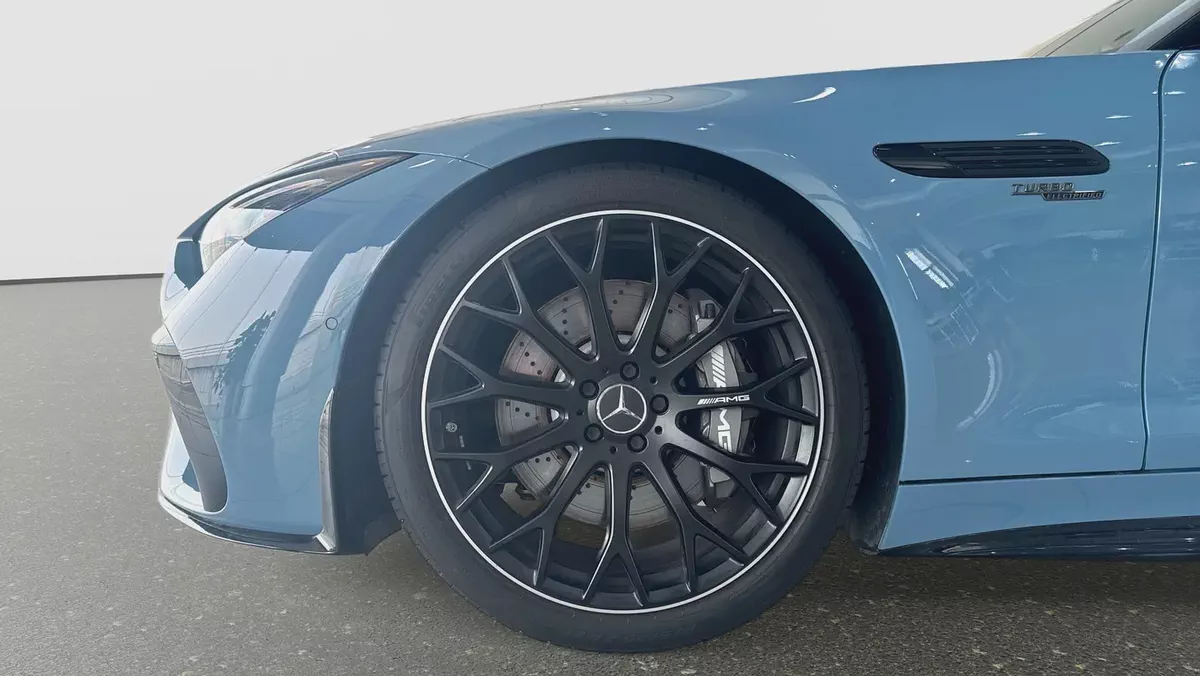 2025 Mercedes-AMG SL 43 | Performance Roadster | Convertible | Like New | Under Warranty | VSB 37087-14-14