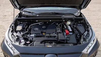 Toyota RAV4 XLE 2.0L-12