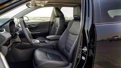 Toyota RAV4 XLE 2.0L-8