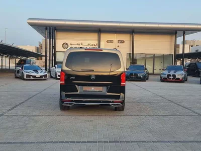 Mercedes-Benz Vito 2018 GCC Specs - Well Maintained-4