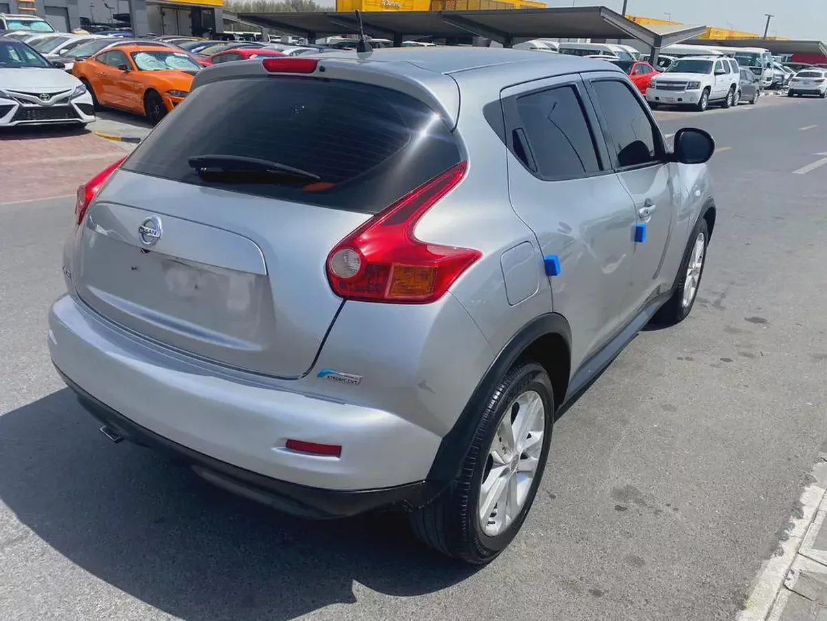 Nissan juke 2012 silver fullopshin GcC calen car-11-11