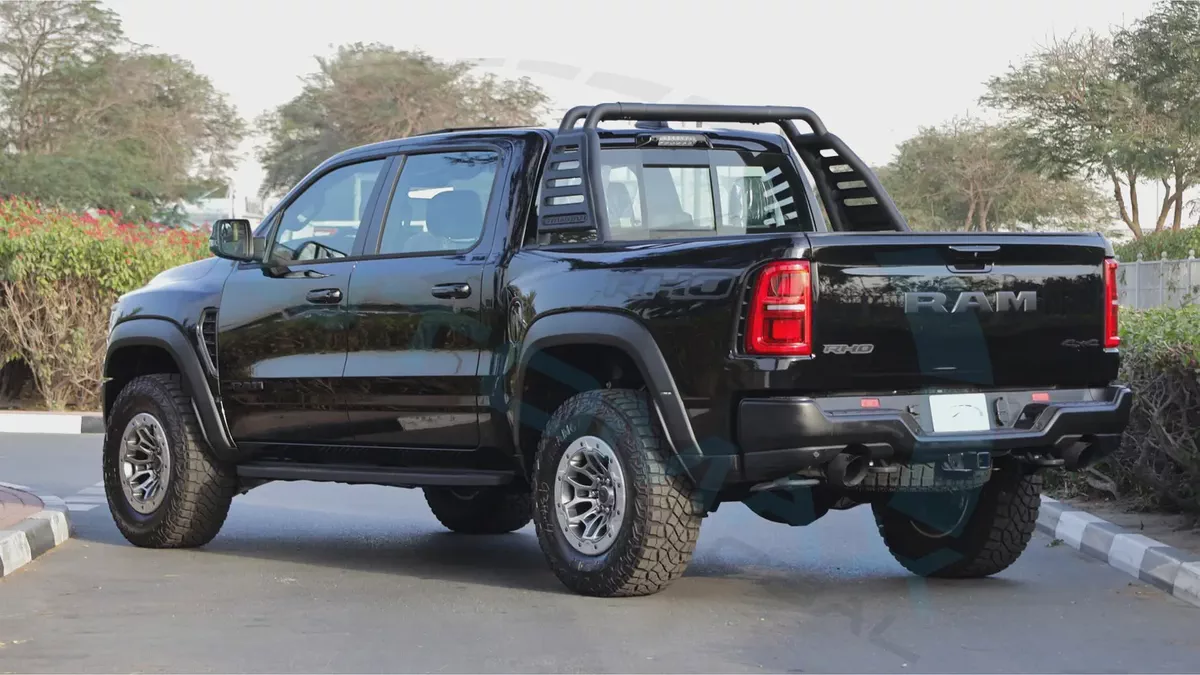 ( For Export / multiple colors ) 2026 RAM 1500 RHO Hurricane H.O 3.0TT GCC BRAND NEW-4-4