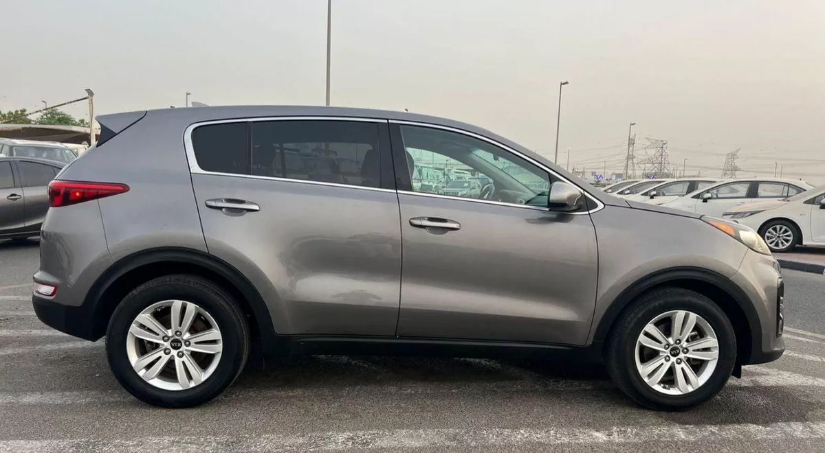 Kia Sportage LX 2019 Kia Sportage Mioption-Rear Camara -2.4L-V4--4-0