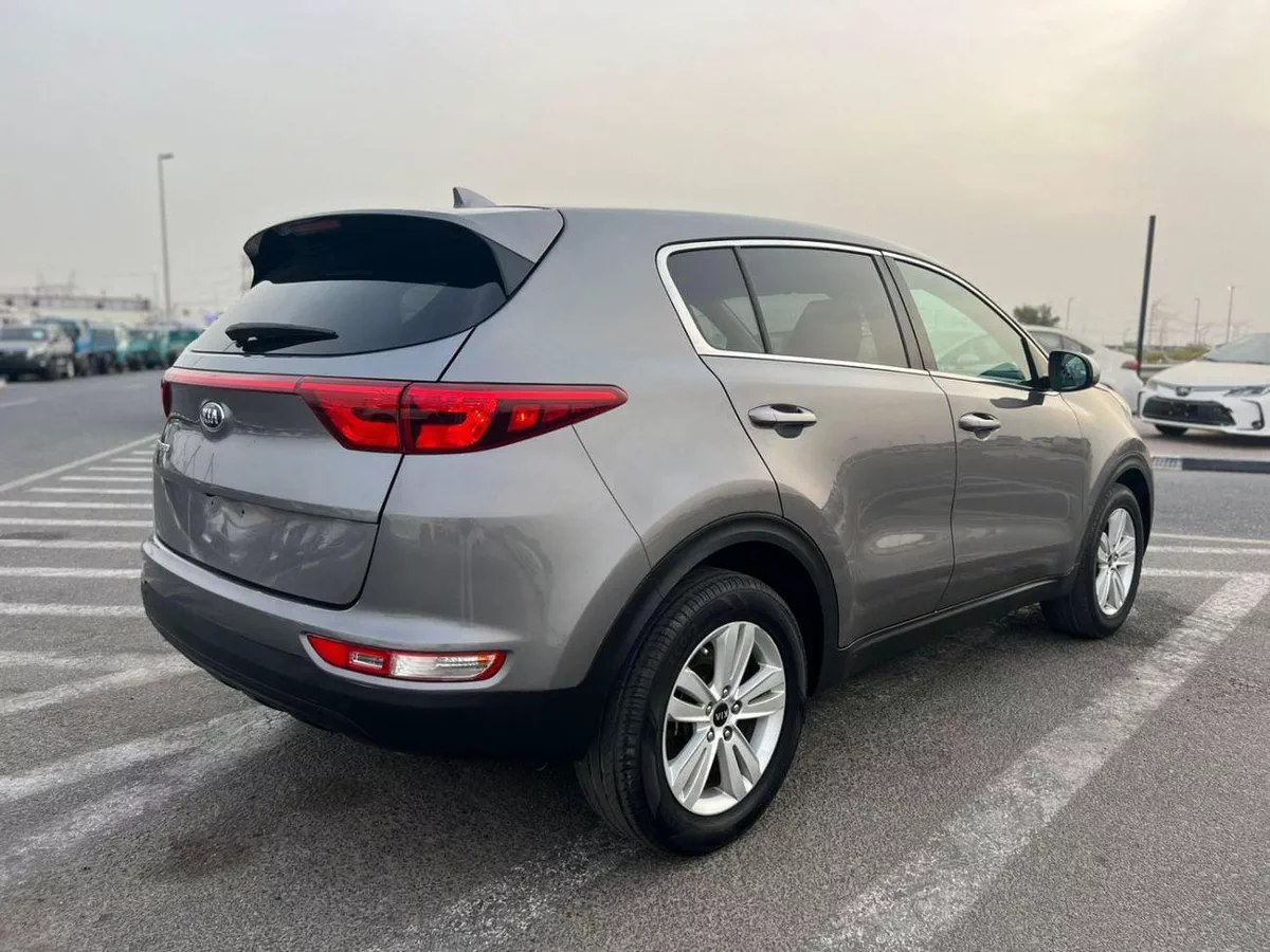 Kia Sportage LX 2019 Kia Sportage Mioption-Rear Camara -2.4L-V4--5-0