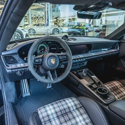 2025  PORSCHE 911 TURBO  50  DONE ONLY 1500KM-8