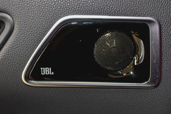 2023 ll Land Cruiser Vxr Twin Turbo ll Vip Seats Upgraded