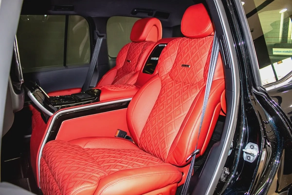2023 ll Land Cruiser Vxr Twin Turbo ll Vip Seats Upgraded