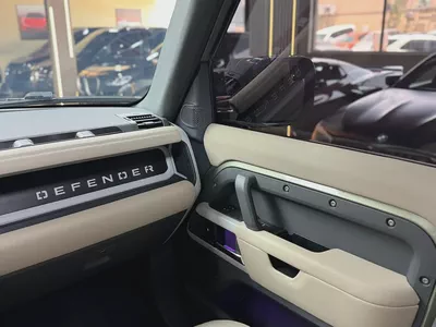 Land Rover Defender 110 75th Limited Edition 2020 GCC Specs-7