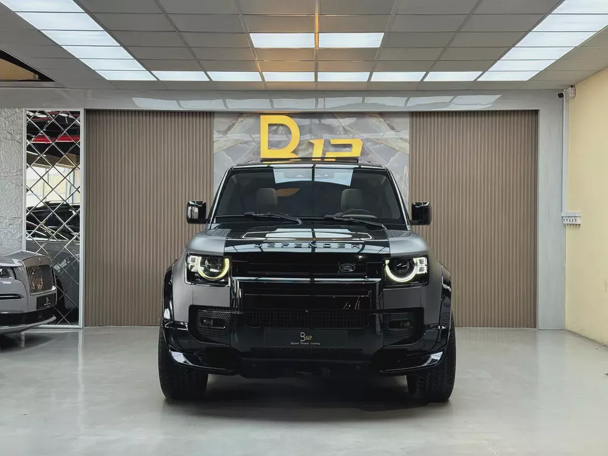 Land Rover Defender 110 75th Limited Edition 2020 GCC Specs-2-2