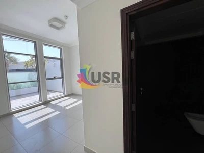 EXCELLENT 1BHK WITH BALCONY FOR FAMILY ALL AMENITIES 78K-4