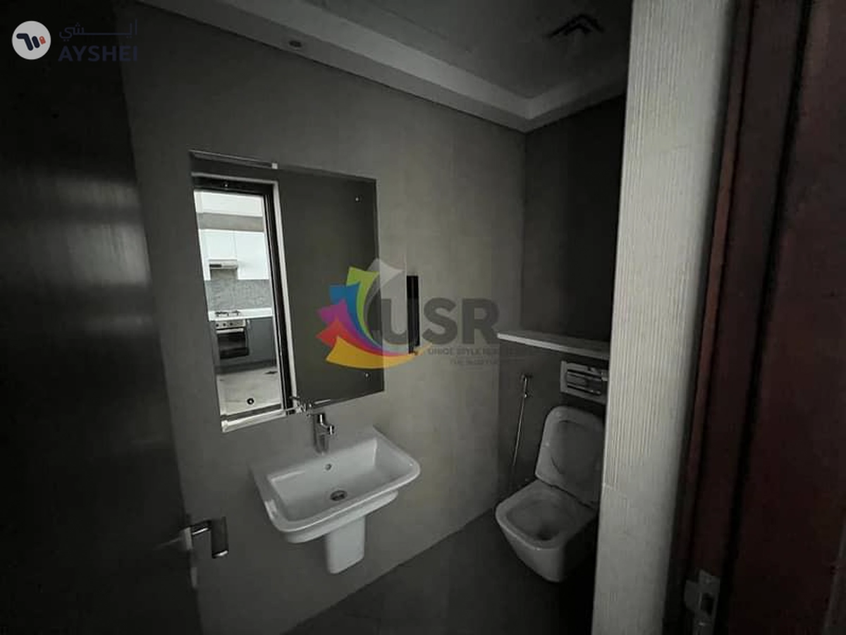 EXCELLENT 1BHK WITH BALCONY FOR FAMILY ALL AMENITIES 78K-10-10