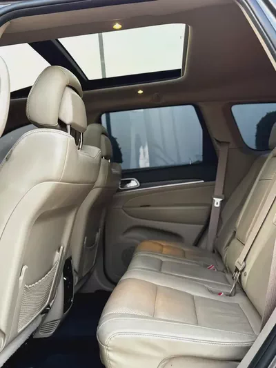 2018 Jeep Cherokee Limited GCC Specs-11