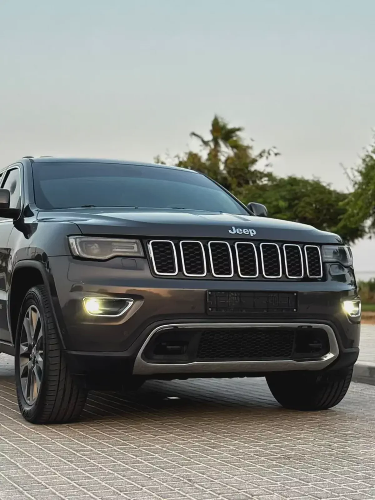 2018 Jeep Cherokee Limited GCC Specs-12-12