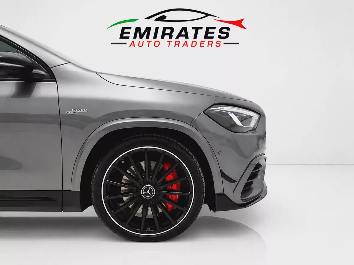 2025 Mercedes Benz GLA35 AMG-4-4