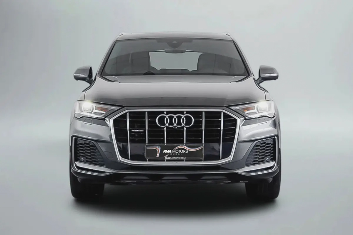 3,244 AED / 60 months | 0% DP | 2022 Audi Q7 55TFSi S Line / Audi Warranty  Service Plan