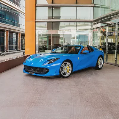 2022 FERRARI  812  GTS  DONE ONLY 2300KM-0