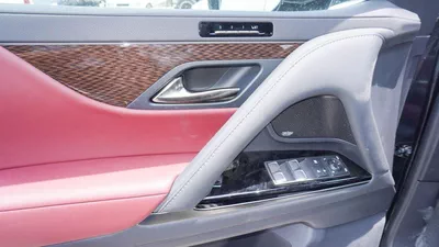 Lexus LX600 SIGNATURE 3.5L V6-10
