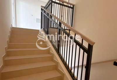 Spacious 3BR Villa | Single Row | Prime Area-8