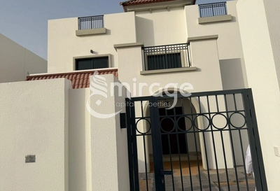 Spacious 3BR Villa | Single Row | Prime Area-0