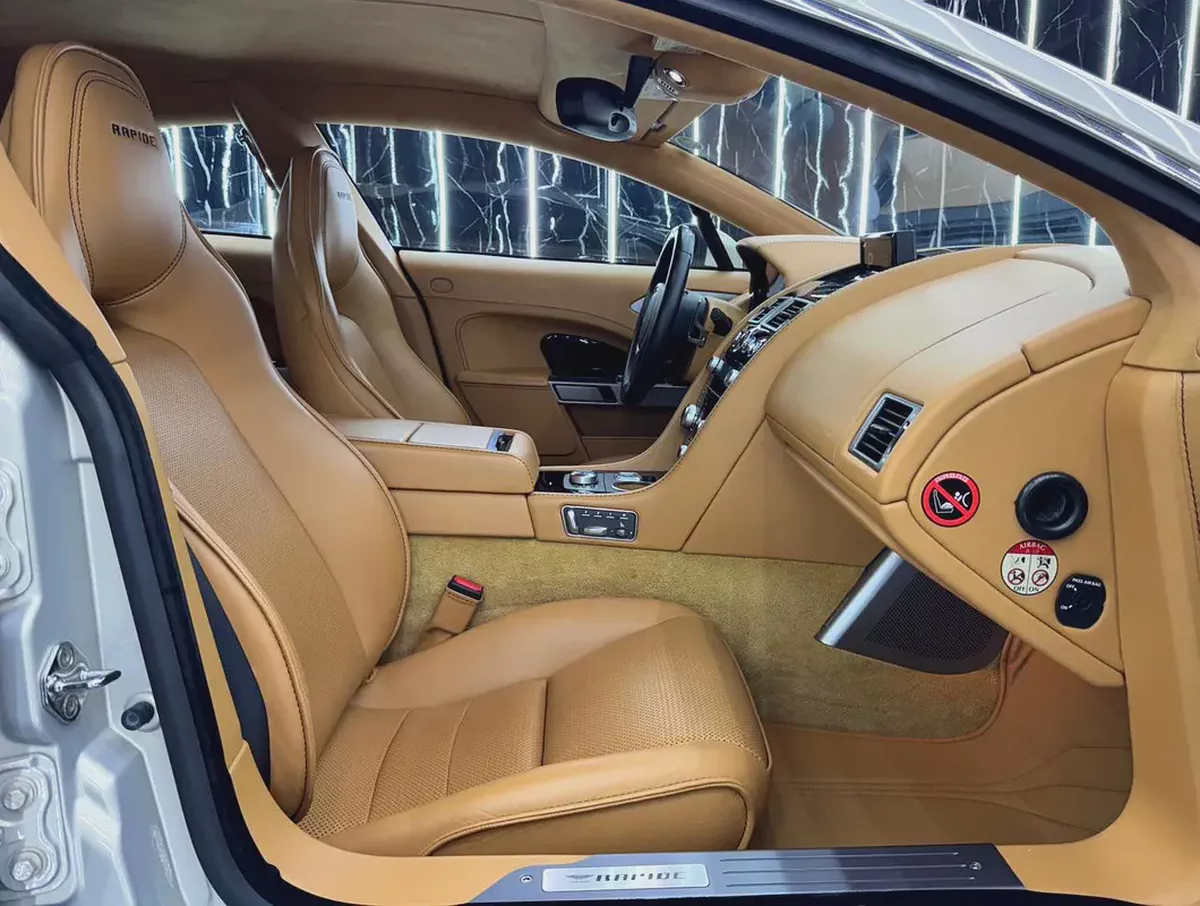 GCC | Low Mileage | Luxury 4 Door | Golden Silver Blonde Exterior | Sahara Tan Interior-12-12