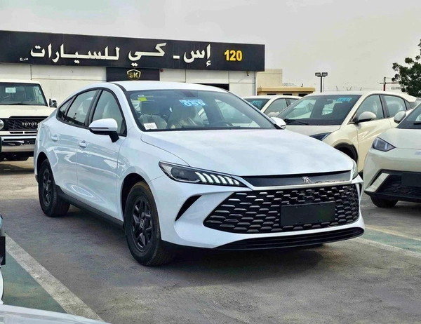BYD QIN PLUS DMI 55 KM PLUG IN HYBRID / 1.5L V4 PETROL / DVD +CAMERA / PUSH START / LEATHER SEATS