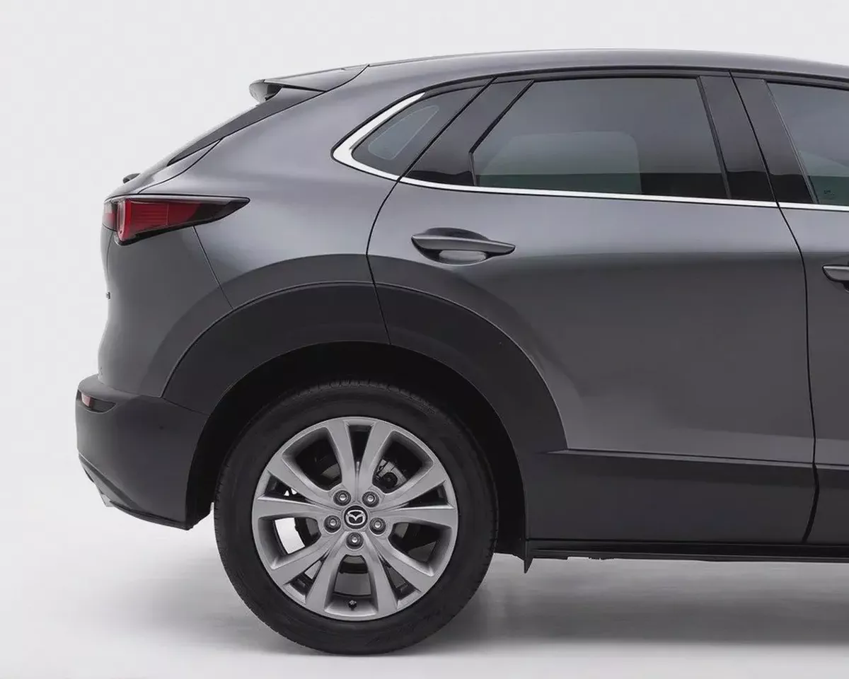 Mazda CX-30 Urbane 2025 | GCC Specs | 2 Keys | AED 1,527 / Monthly-4-4