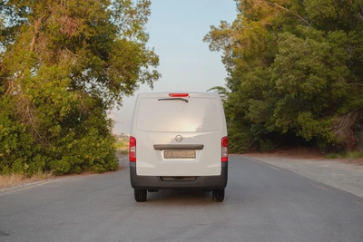 Nissan Urvan | Automatic | Standard Roof Chiller Van | GCC Specs | Ref#N45247-5