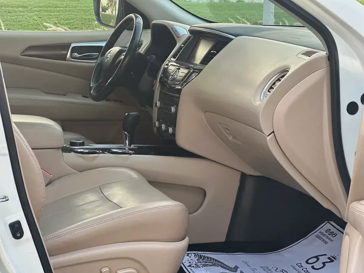 Nissan Pathfinder SV 2019 - GCC Specs - Perfect Family SUV-8-8