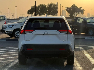 Toyota RAV4 2025 Toyota Rav4 XLE Full Option 2.5L V4 - Rear Camera  - Leather Seat - AWD 4x4 - Push Start-5