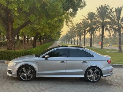 Audi A3 S-line 2016 GCC Specs | Immaculate Condition-8