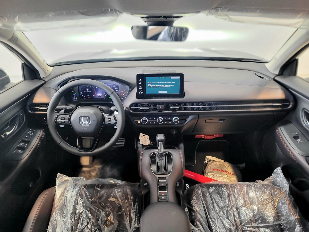 HONDA ZR-V 1.5L TURBO EX-8-8