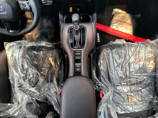 HONDA ZR-V 1.5L TURBO EX