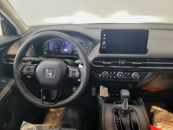 HONDA ZR-V 1.5L TURBO EX