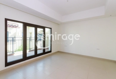 Spacious 3BR TH |Full Facilities |Prime Location-7
