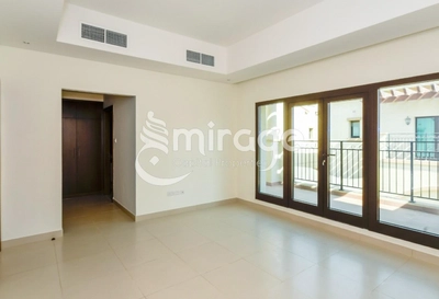 Spacious 3BR TH |Full Facilities |Prime Location-4