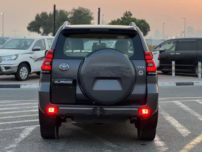 Toyota Prado  2022 Toyota Prado Full Option 4.0L V6 - AWD 4x4 - Electric Seat - Rear CAM & Sensors - Cool Box - Le-5