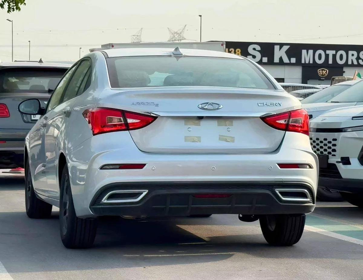 Chery Arrizo 5 COMFORT ARRIZO 5 STANDARD VARIANT || 1.5L PETROL V4 | GCC SPECS | KEY START | REAR PARKING SENSOR (C-3-0