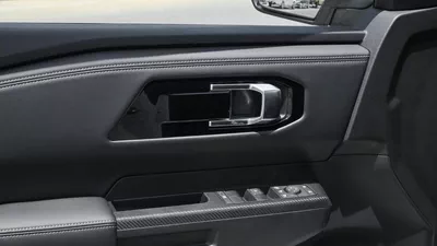 MITSUBISHI L200 SPORTIRO DIESEL-4