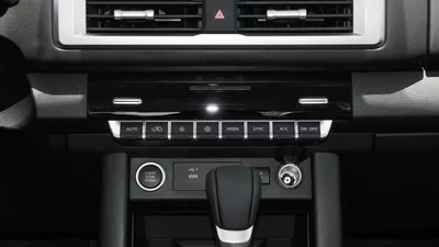 MITSUBISHI L200 SPORTIRO DIESEL-9
