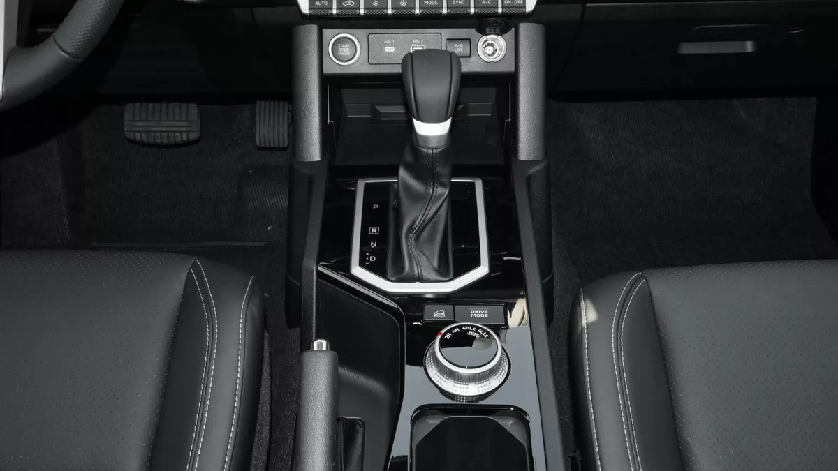 MITSUBISHI L200 SPORTIRO DIESEL-2-2