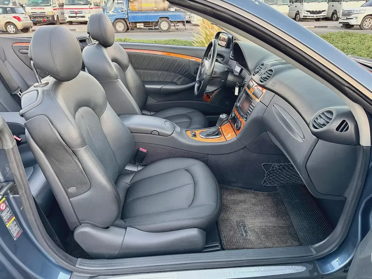MERCEDES BENZ CLK320 LOW KM JAPAN IMPORT-12-12