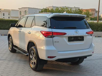 Toyota Fortuner 2023 EXR GCC specs interior and Exterior Excellent Condition-3