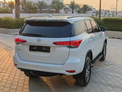 Toyota Fortuner 2023 EXR GCC specs interior and Exterior Excellent Condition-4