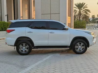 Toyota Fortuner 2023 EXR GCC specs interior and Exterior Excellent Condition-7