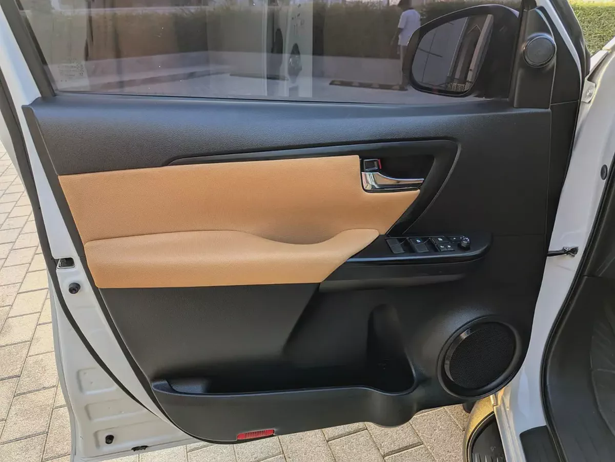 Toyota Fortuner 2023 EXR GCC specs interior and Exterior Excellent Condition-18-18