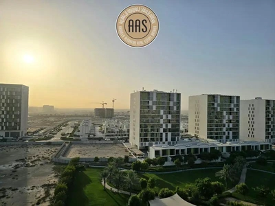 Spacious Apartment ! Garden View ! With All Aminities ! Ready to Move-0